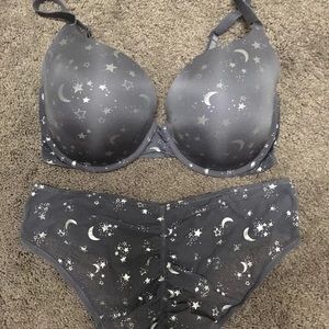 Victoria Secret perfect shape 36DD bra